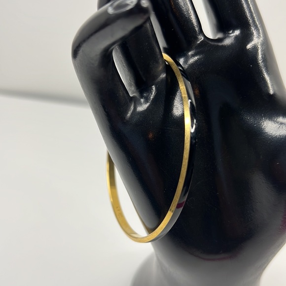 Black Gold Tone Crown Trifari Bracelet Bangle - Picture 5 of 12